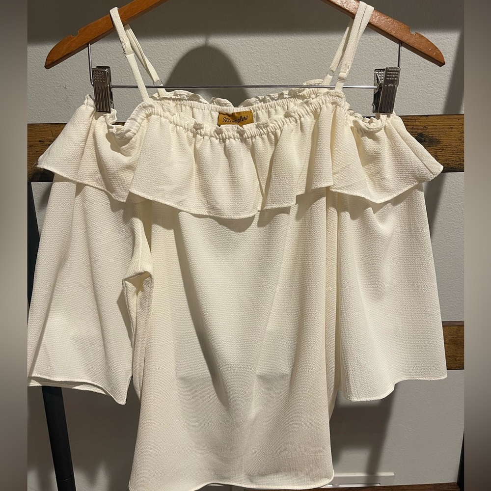 Wrangler White Ruffled Tie Front Blouse